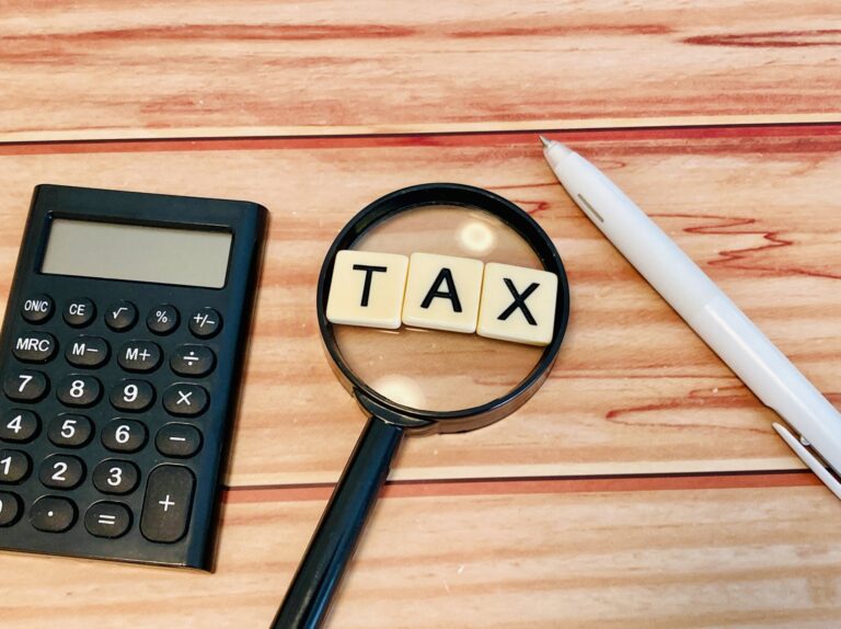 12月の税務カレンダーです。ご活用ください。